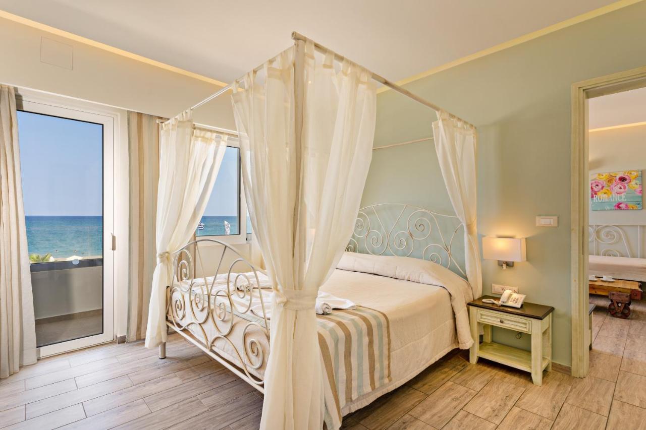 Princess Irini Sea Front Aparthotel 罗希姆诺 外观 照片