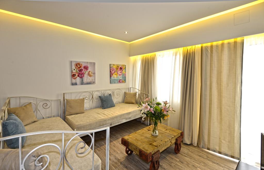 Princess Irini Sea Front Aparthotel 罗希姆诺 客房 照片